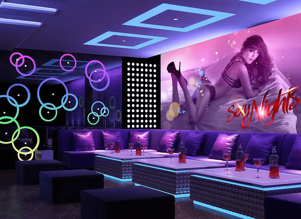 3D Squatting Beautiful Woman 34 Wallpaper AJ Wallpaper 2