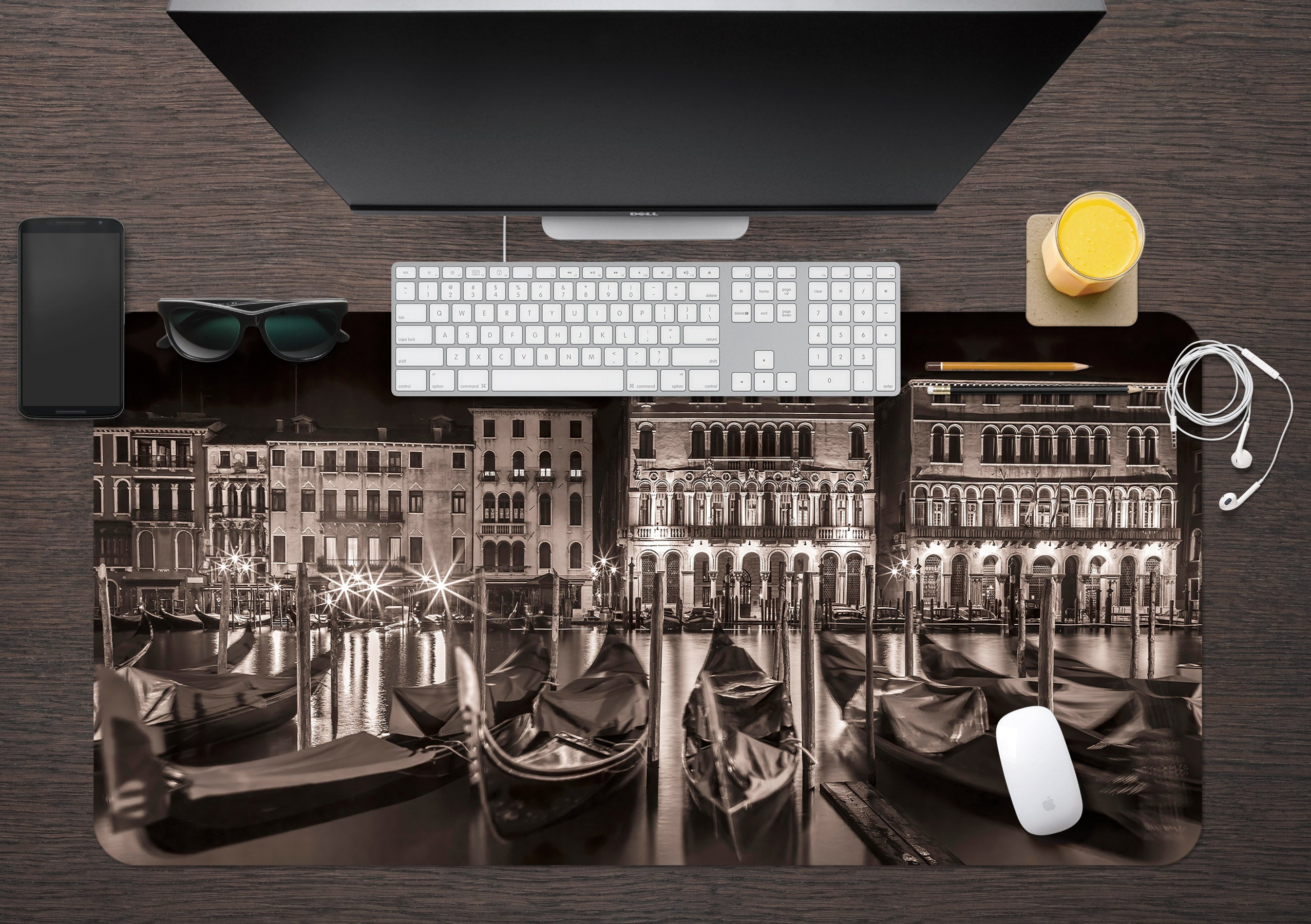 3D Night Boat 7726 Assaf Frank Desk Mat