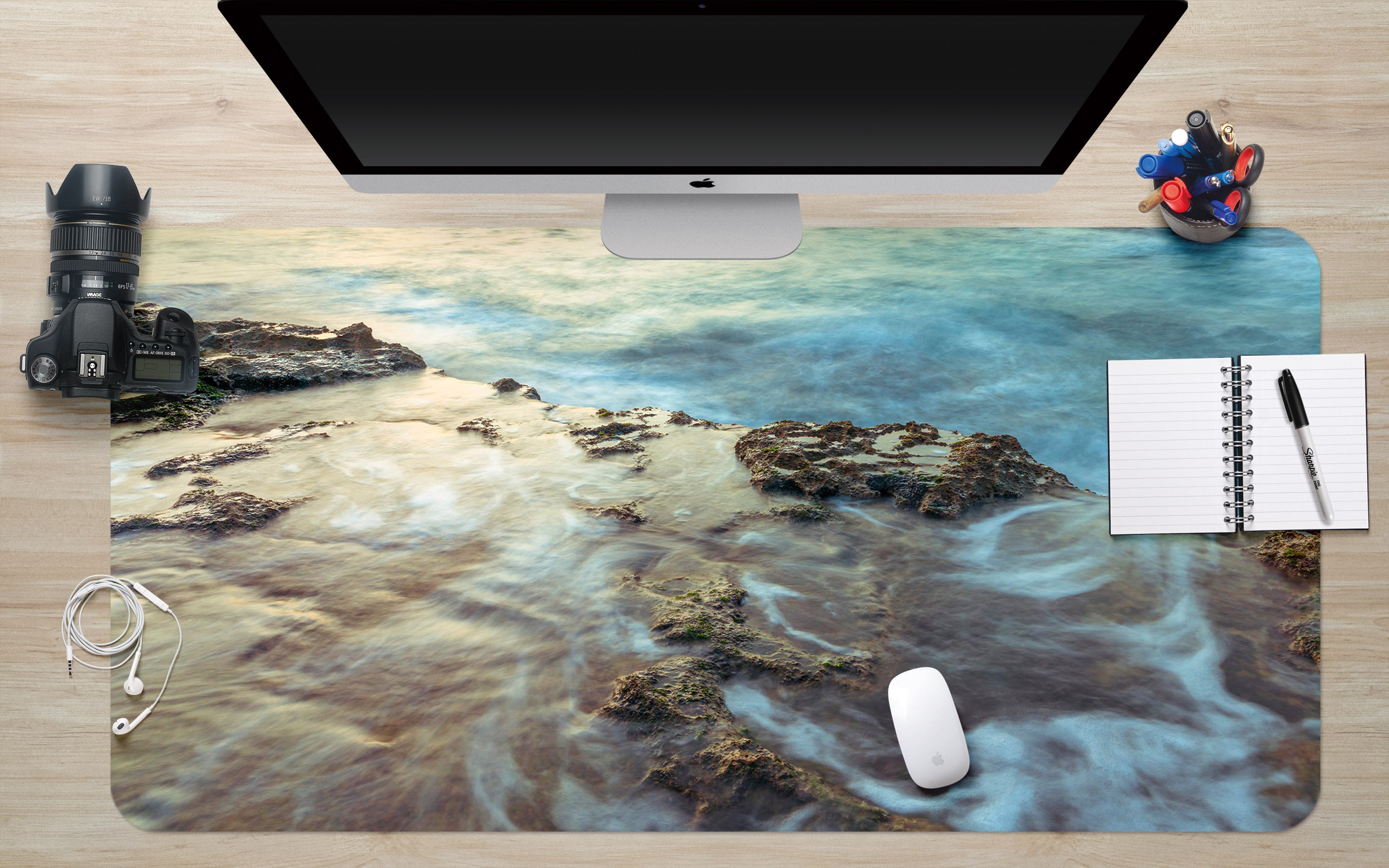 3D Beach Waves 7704 Assaf Frank Desk Mat