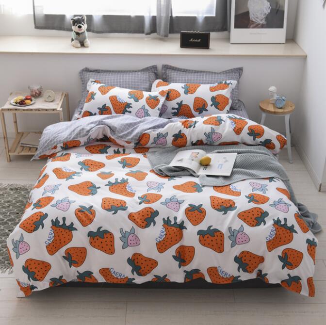3D Strawberry 13119 Bed Pillowcases Quilt