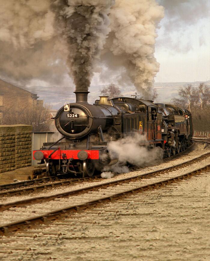 Train Wallpaper AJ Wallpaper