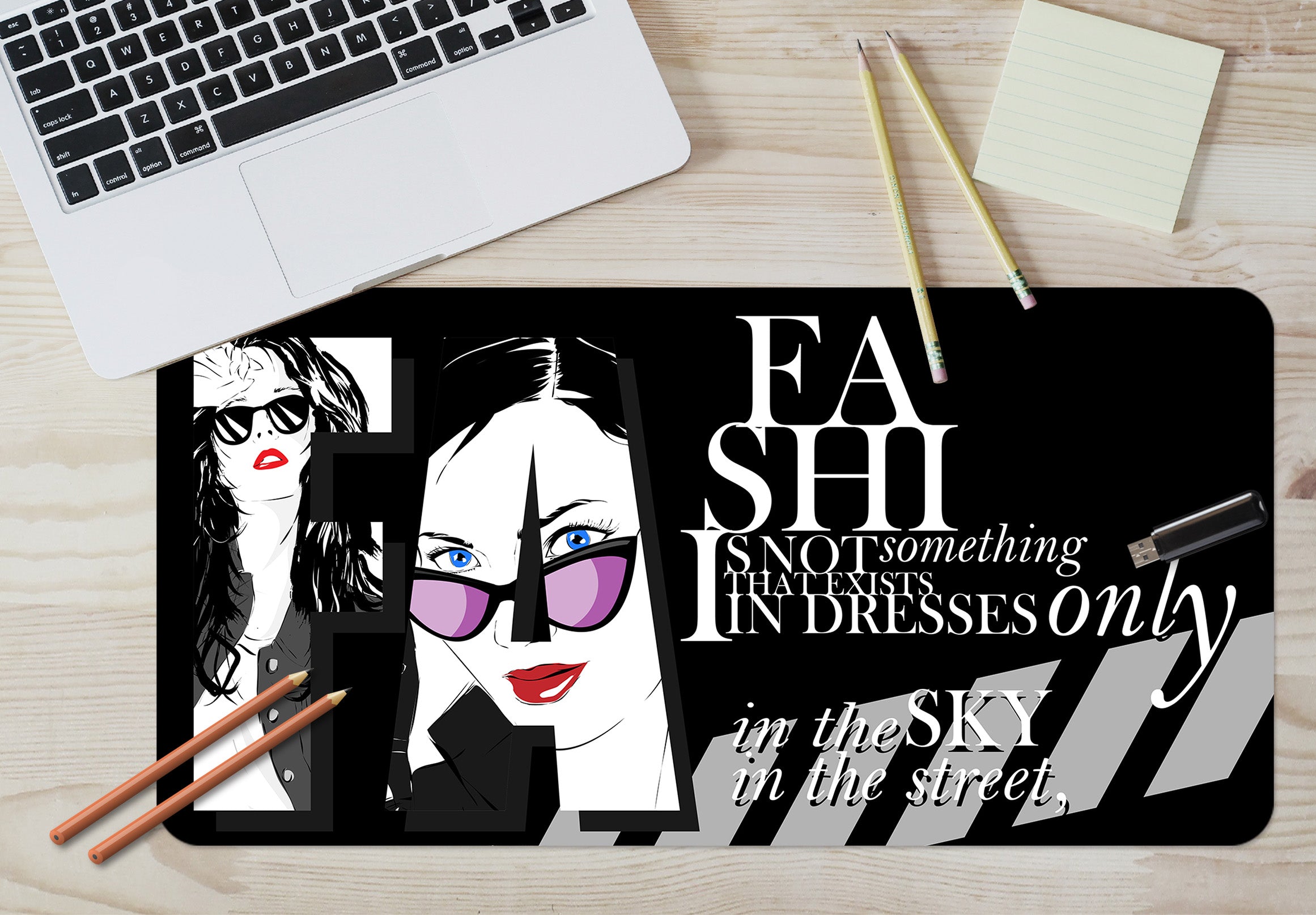3D Fashion Women 17119 Desk Mat