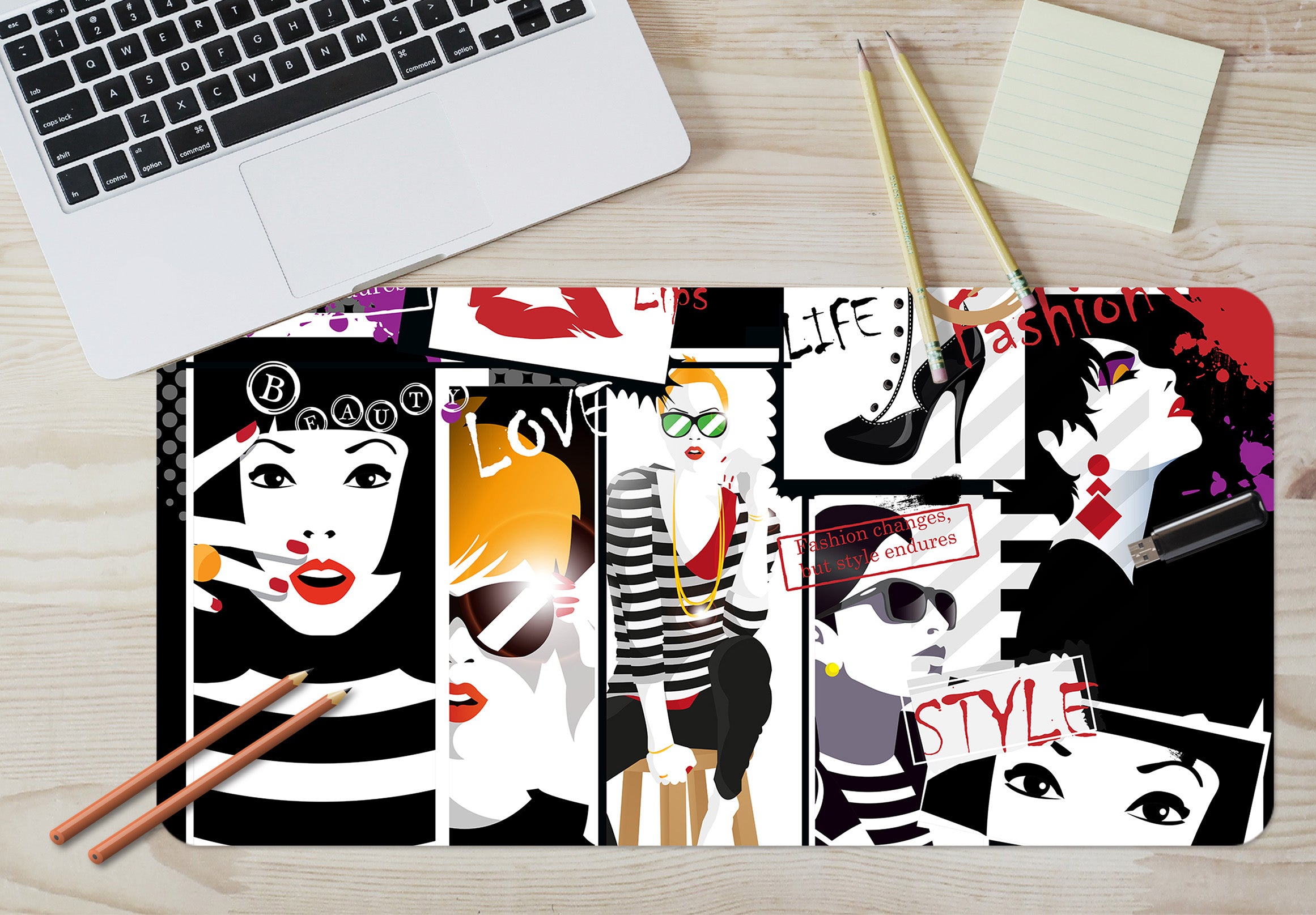 3D Female 17146 Desk Mat
