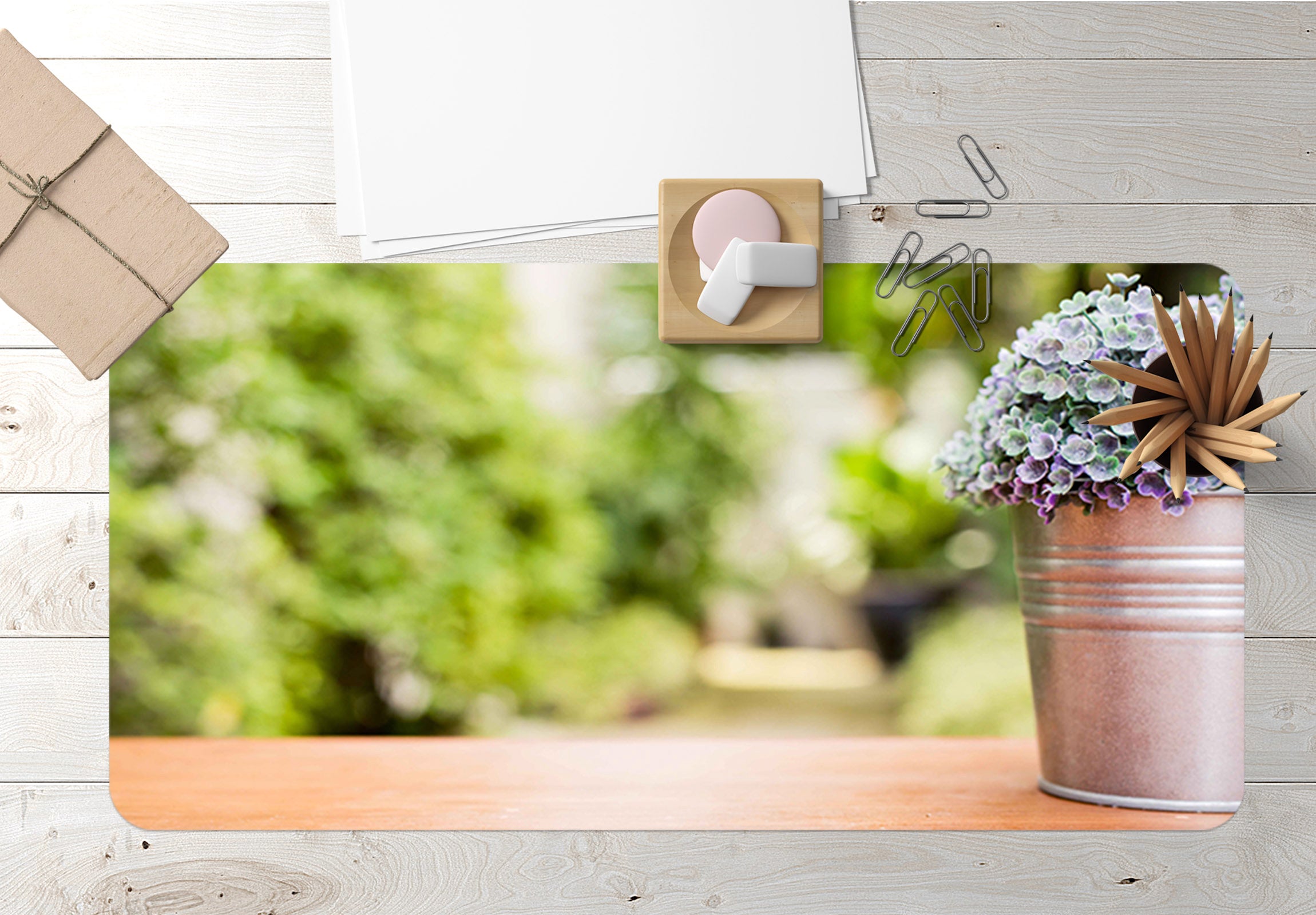 3D Flower Pot 17006 Desk Mat