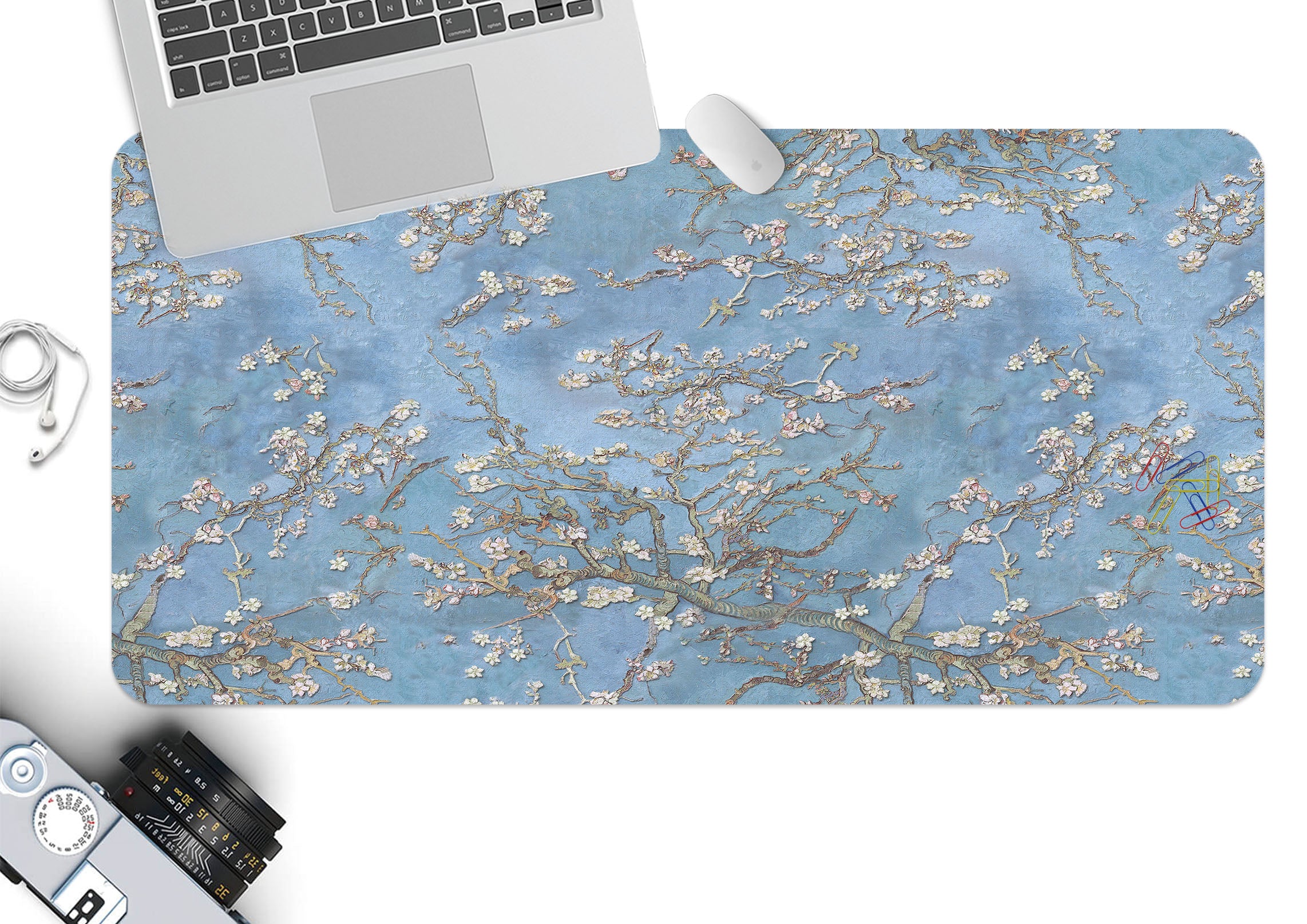 3D Flower Vine 18052 Desk Mat