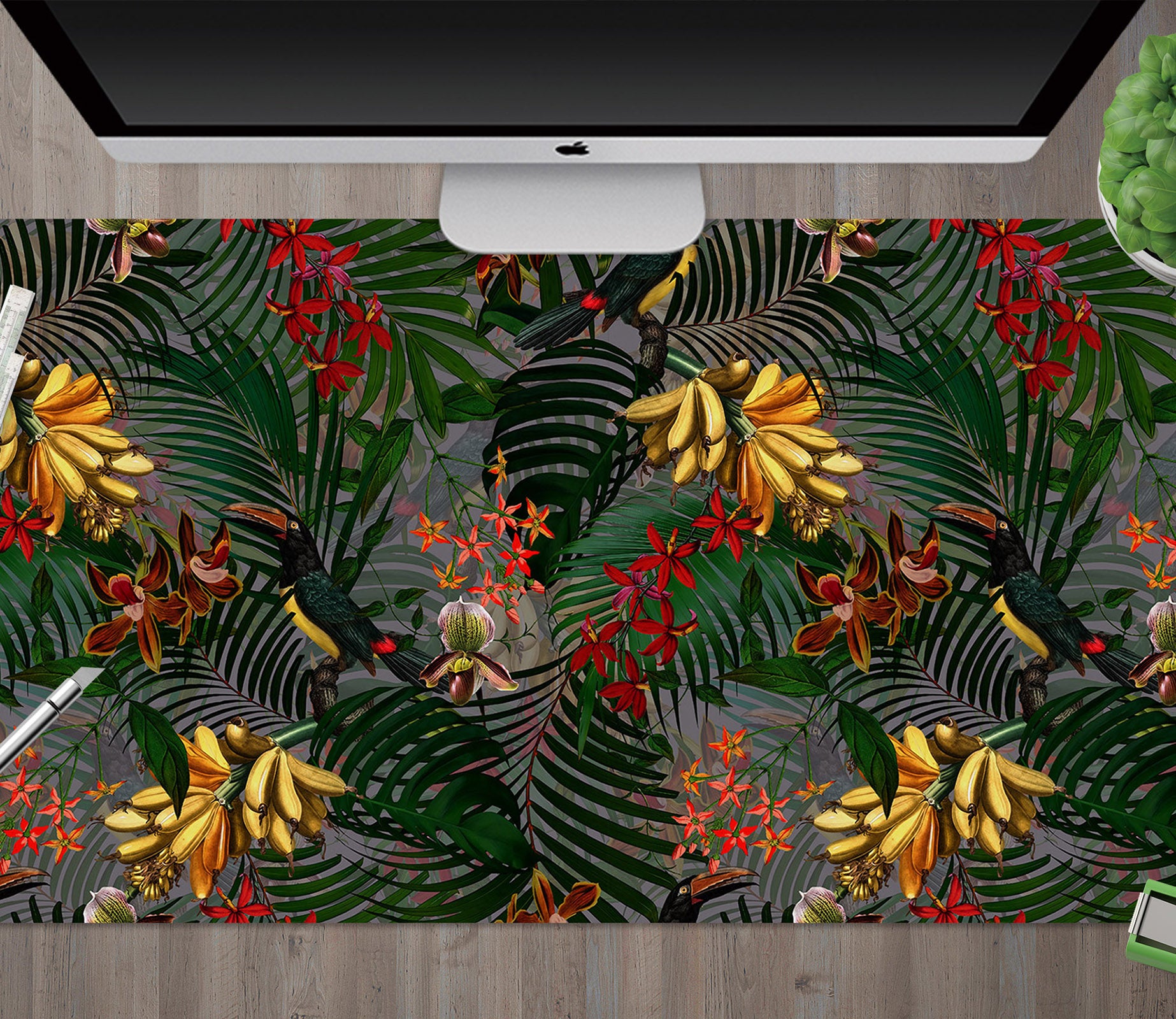 3D Jungle Banana 120195 Uta Naumann Desk Mat