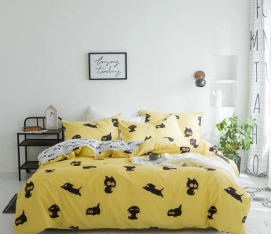 3D Black Cat On Yellow Background 20322 Bed Pillowcases Quilt