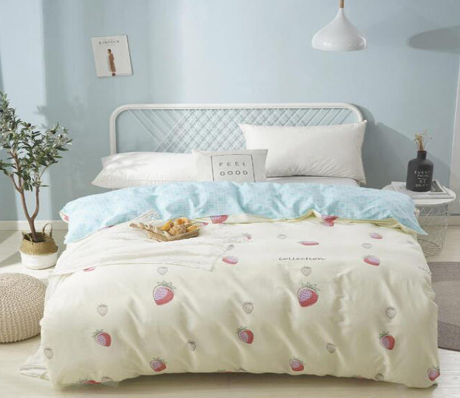 3D Off-White Background Strawberry 3103 Bed Pillowcases Quilt