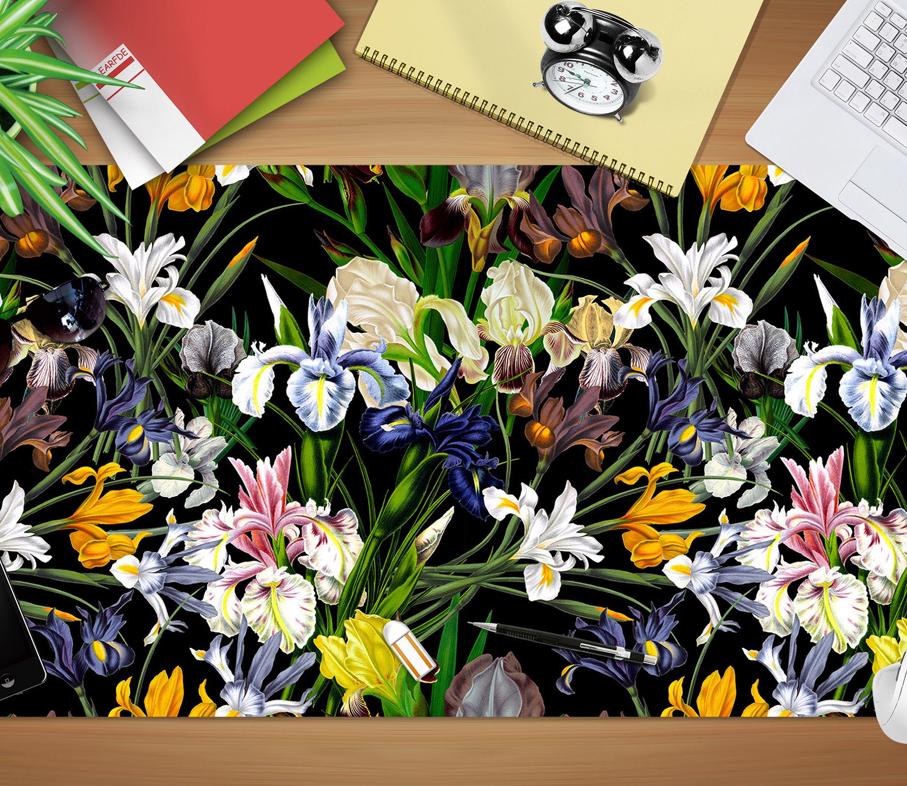 3D Leaf Bird Pattern 120212 Uta Naumann Desk Mat