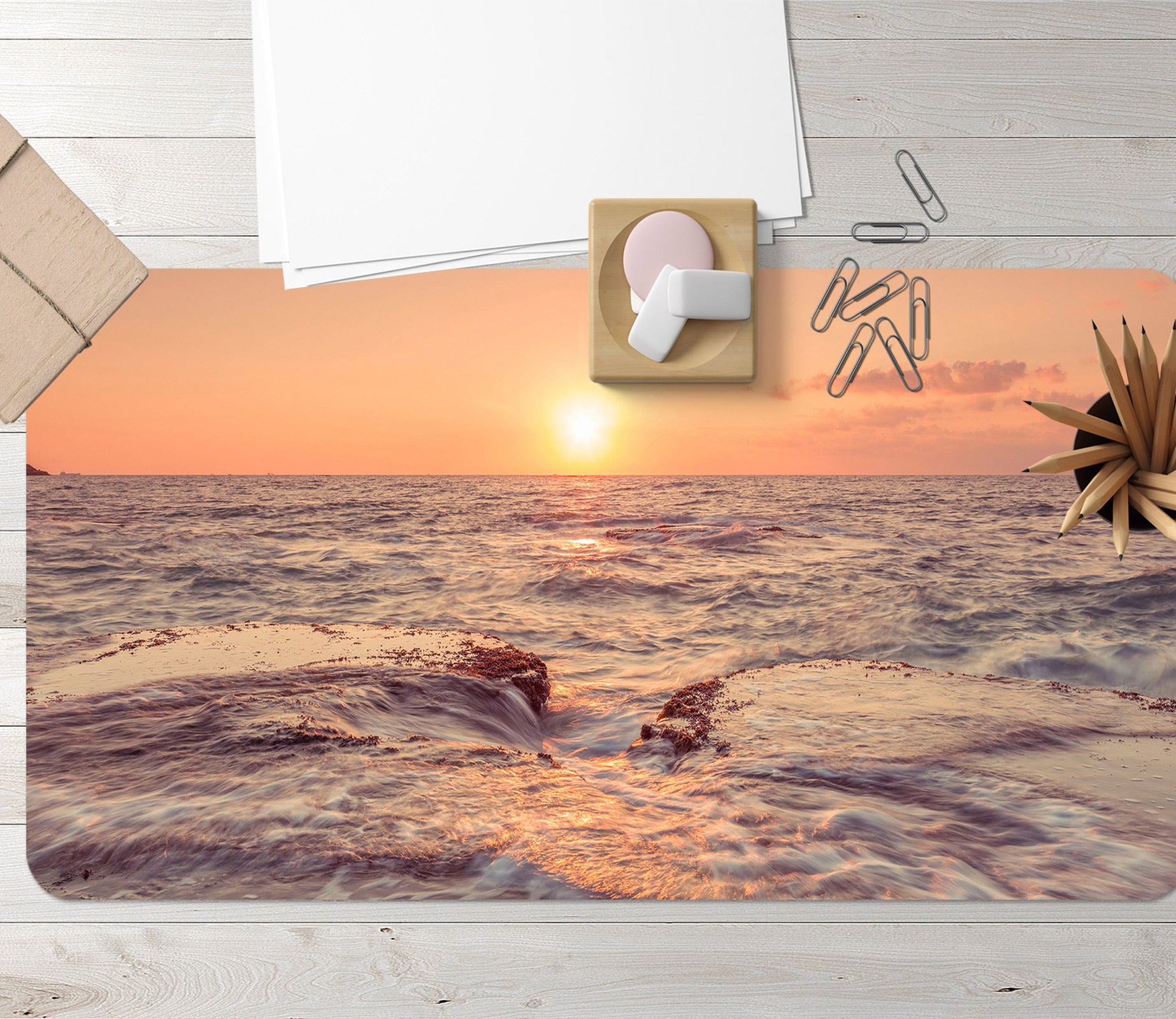 3D Sunset Spray 12422 Assaf Frank Desk Mat