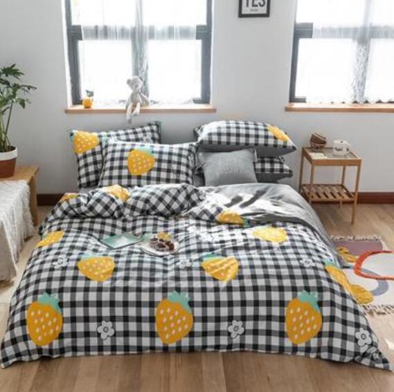 3D Black White Lattice Yellow Strawberry 15009 Bed Pillowcases Quilt