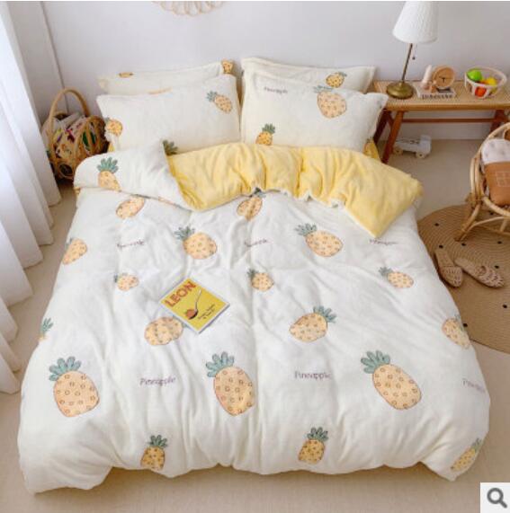 3D Pineapple 30125 Bed Pillowcases Quilt