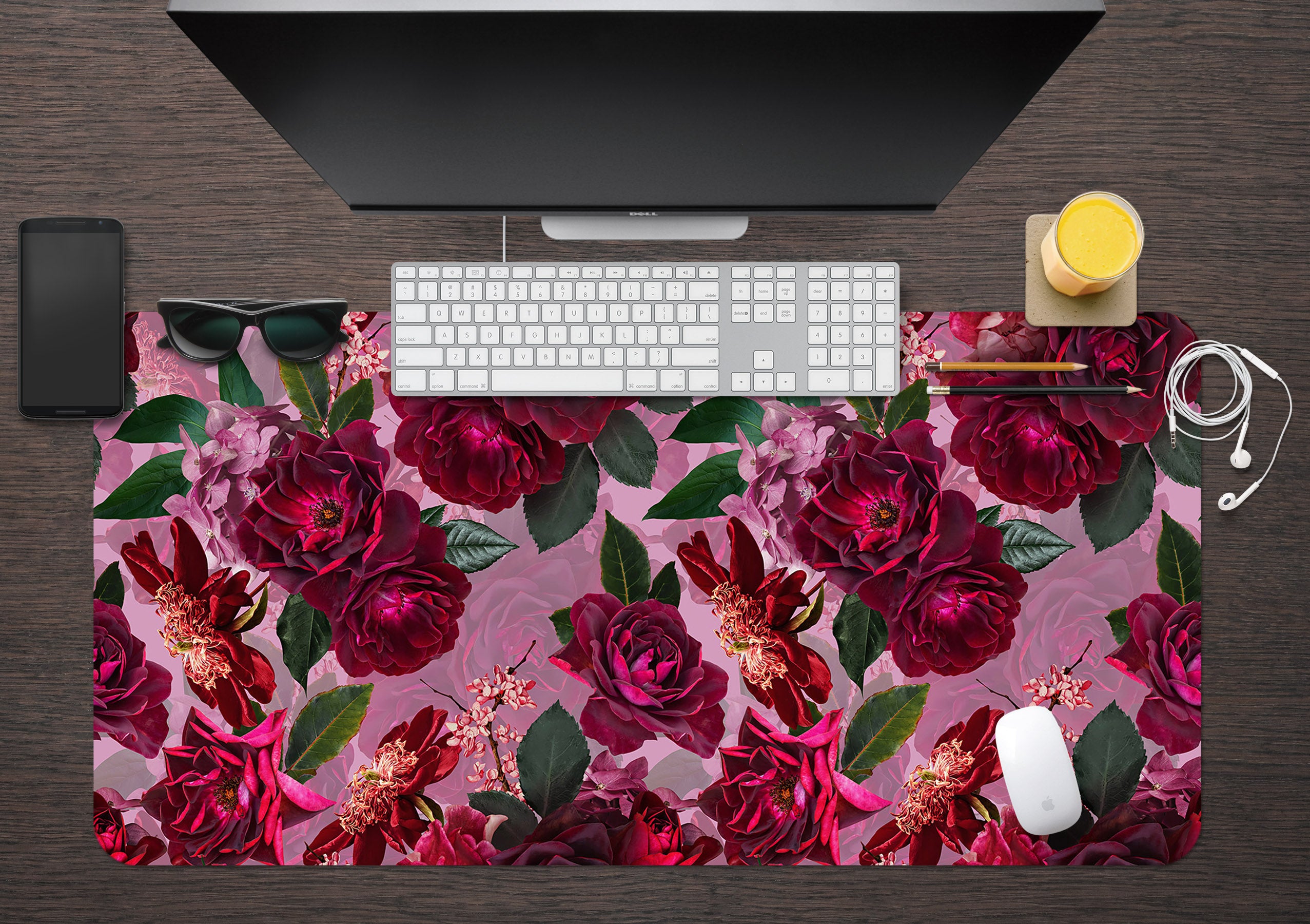 3D Red Pink Rose 120156 Uta Naumann Desk Mat