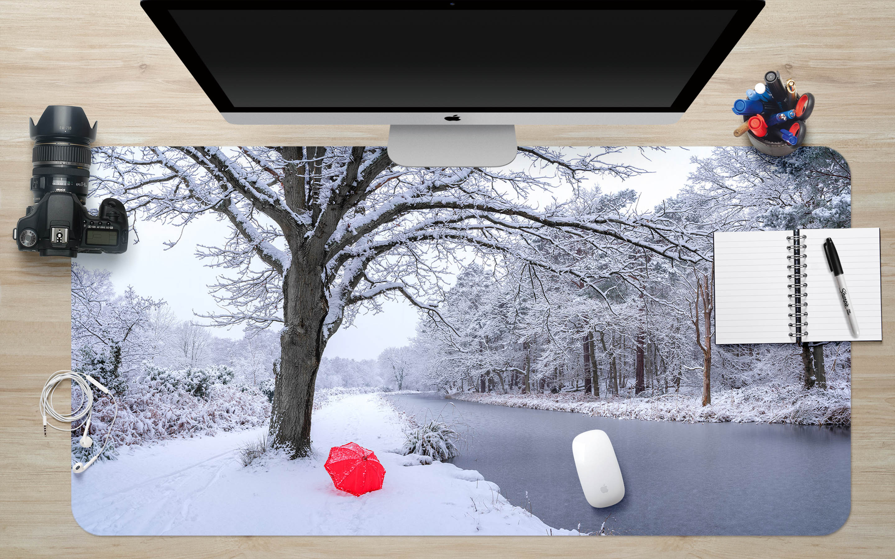 3D Snow Tree 7771 Assaf Frank Desk Mat