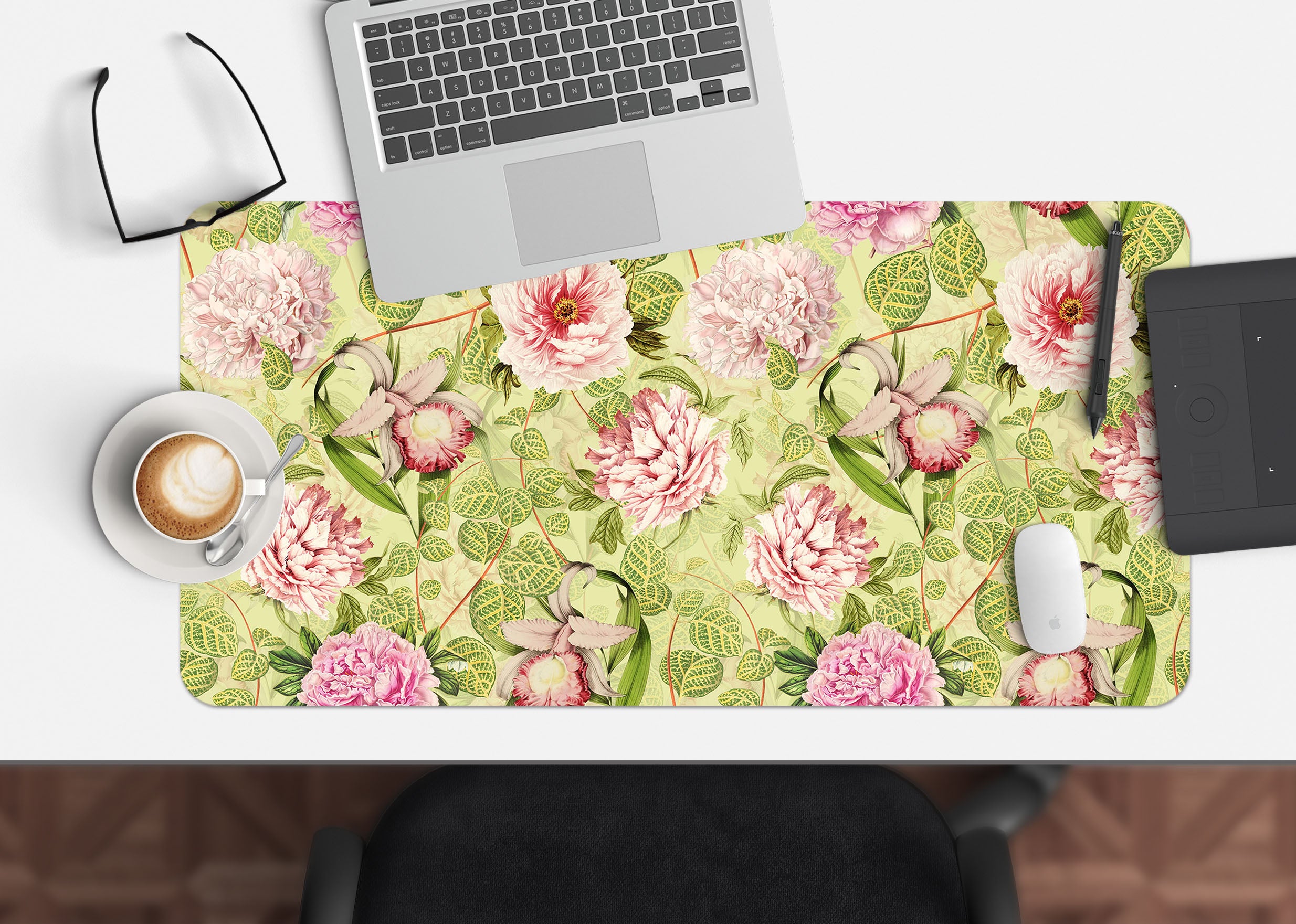 3D Flower Branch Pink 120220 Uta Naumann Desk Mat