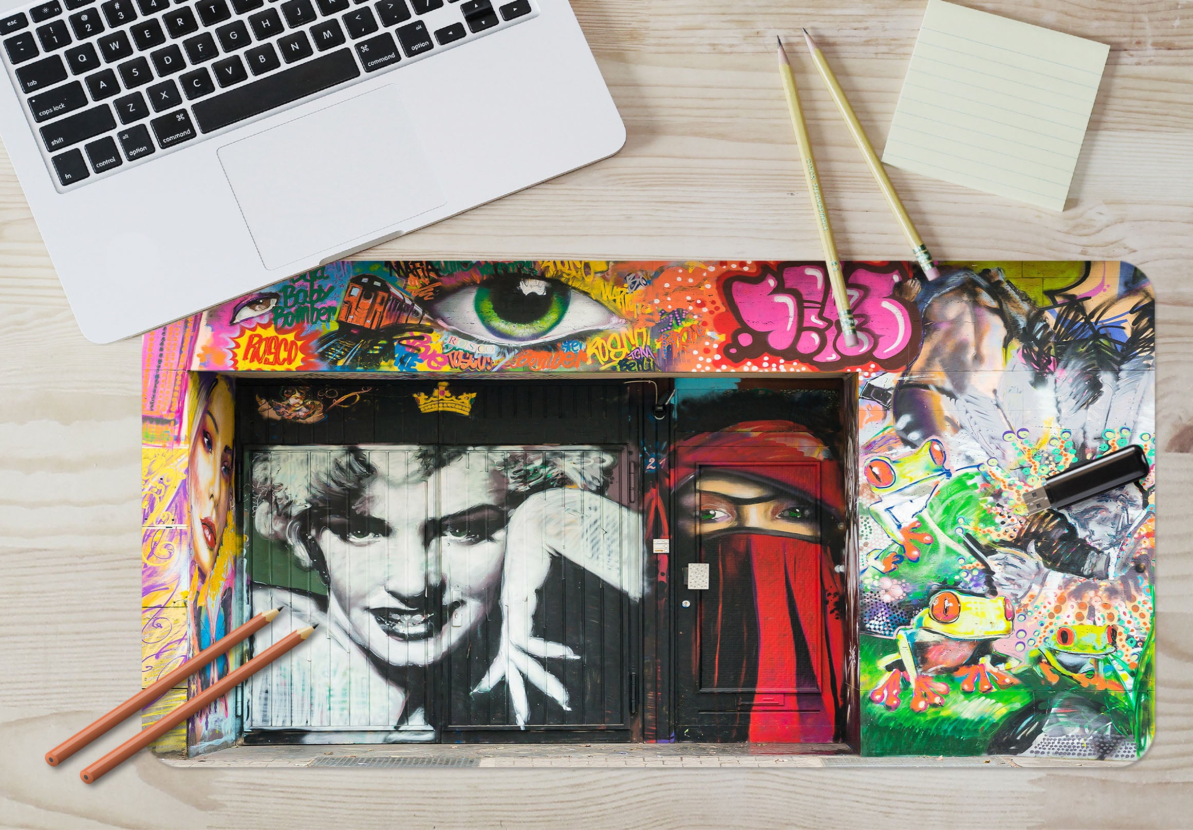 3D Marilyn Monroe 17113 Desk Mat