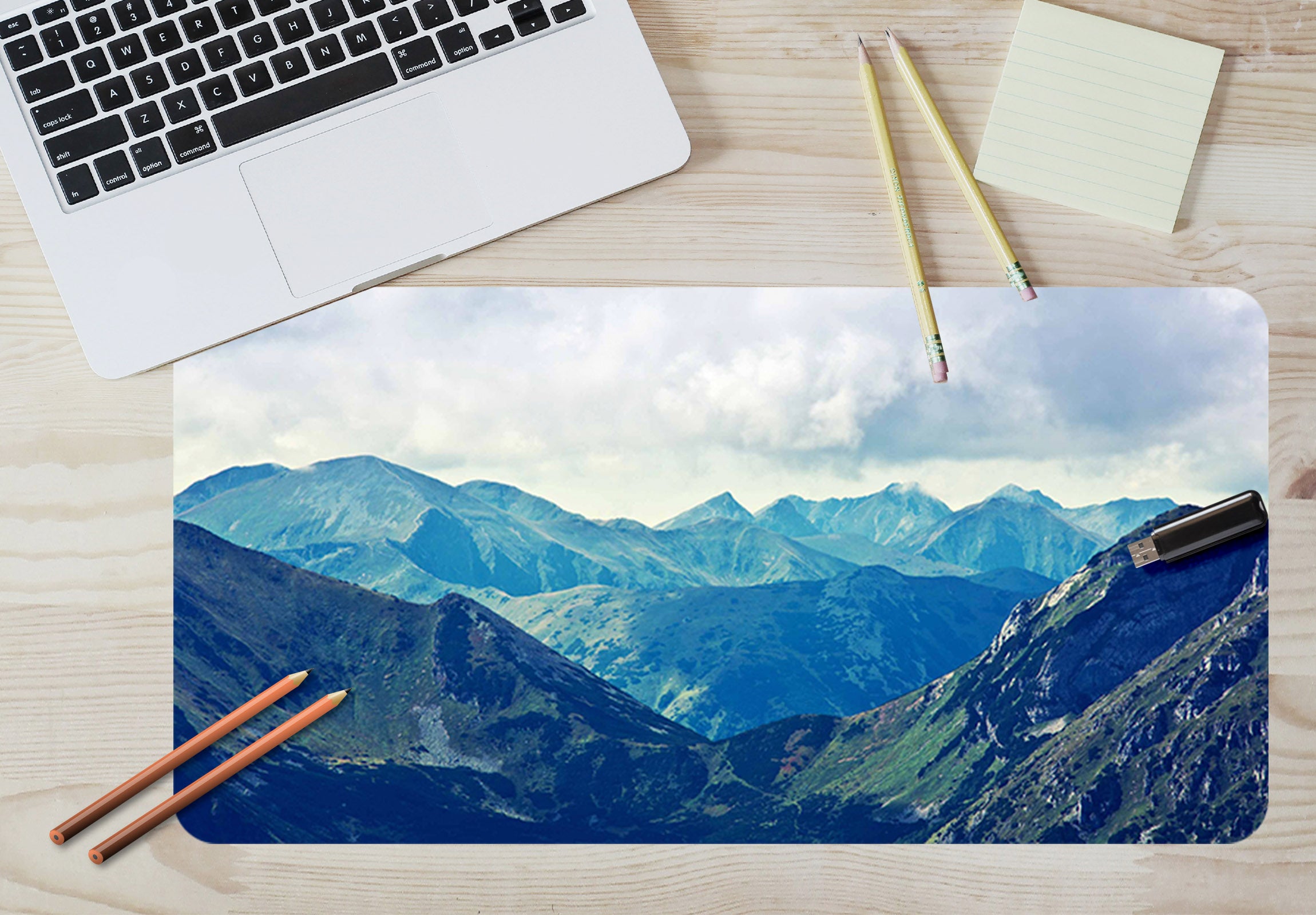 3D Mountains 17092 Desk Mat