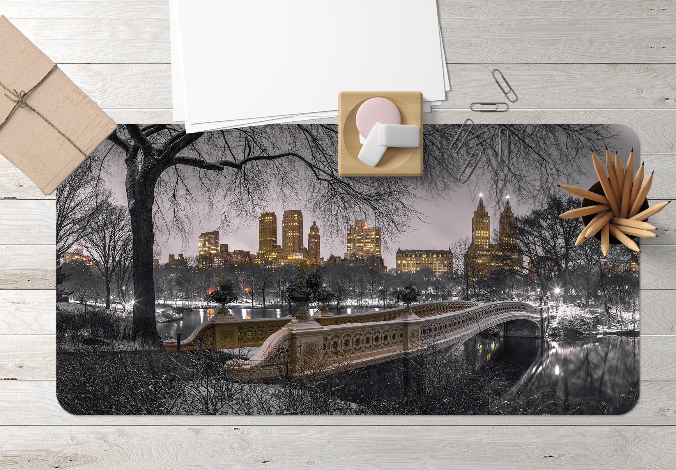 3D Bridge Tree 7747 Assaf Frank Desk Mat