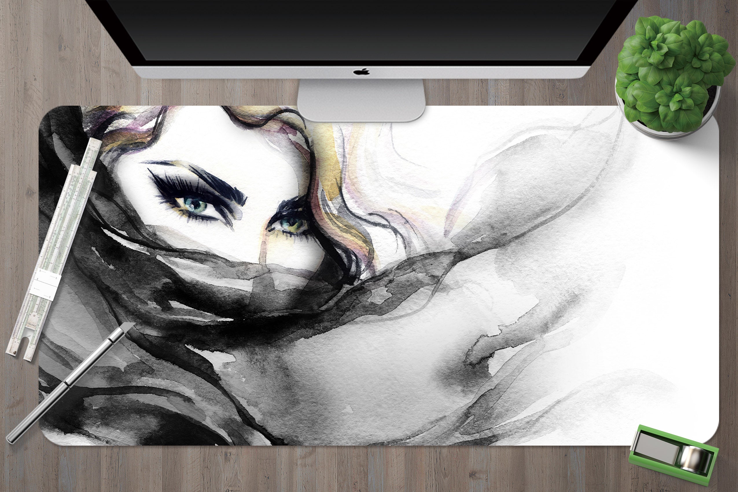 3D Ink Female 17147 Desk Mat