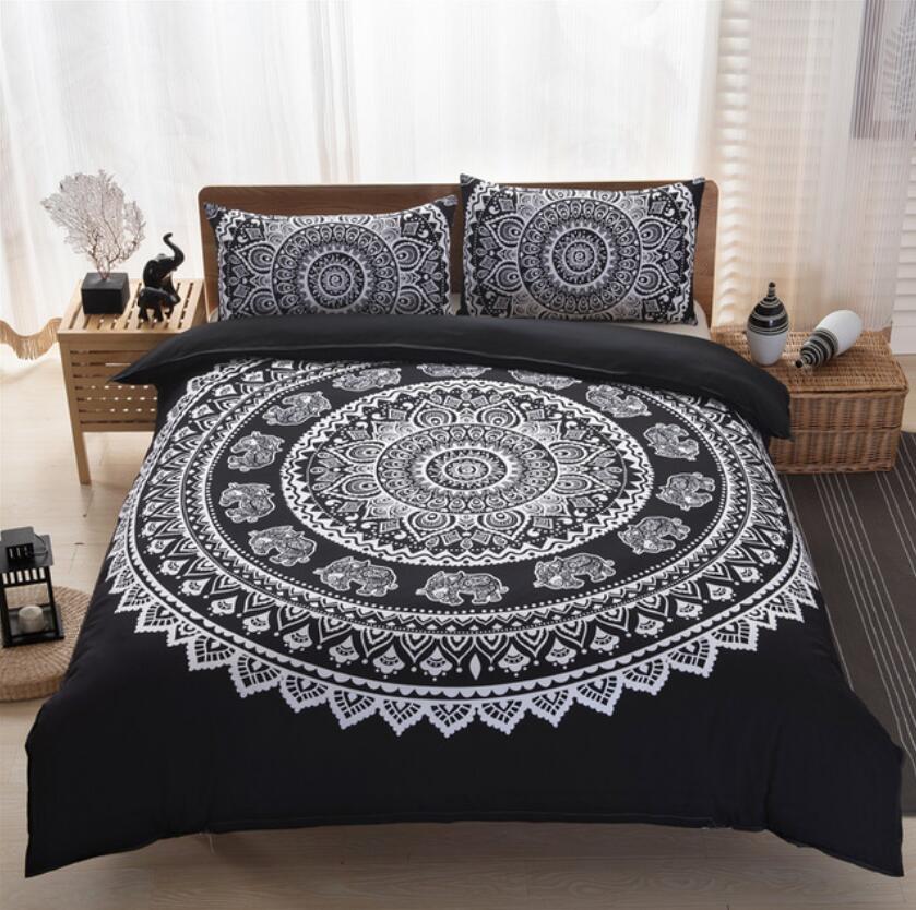 3D Black And White Totem 66194 Bed Pillowcases Quilt